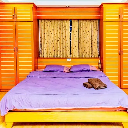 Jolly Guesthouse & Restaurant